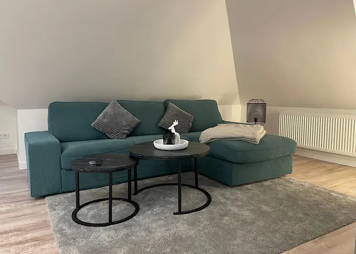 Apartment Elbhirsch Im Beliebten Villenviertel Weisser Hirsch
