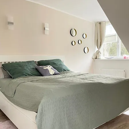 Apartment Elbhirsch Im Beliebten Villenviertel Weisser Hirsch Dresden Buitenkant foto